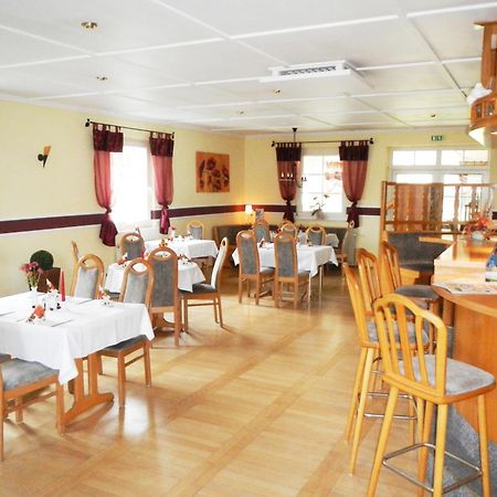 Kastanienhof Hotel Garni Zinnowitz Kültér fotó