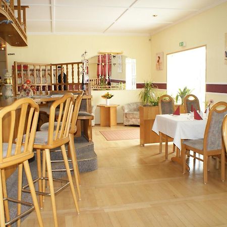 Kastanienhof Hotel Garni Zinnowitz Kültér fotó