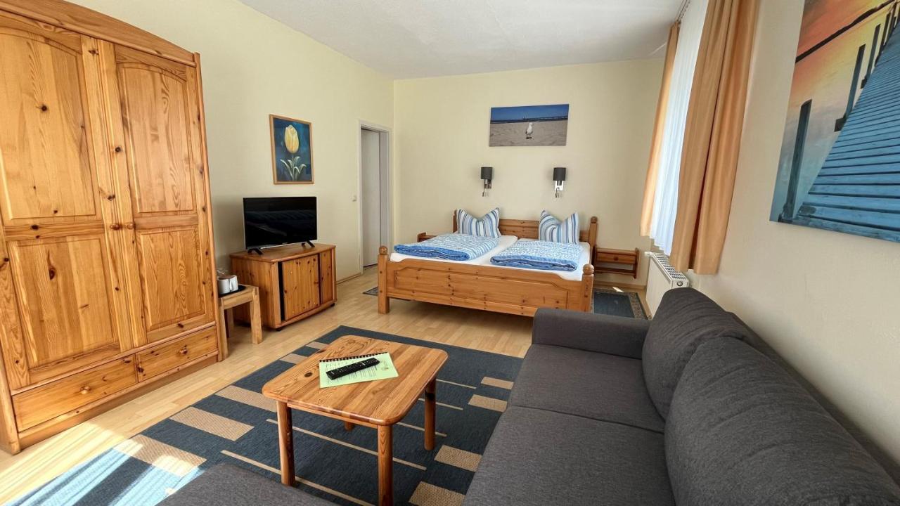 Kastanienhof Hotel Garni Zinnowitz Szoba fotó