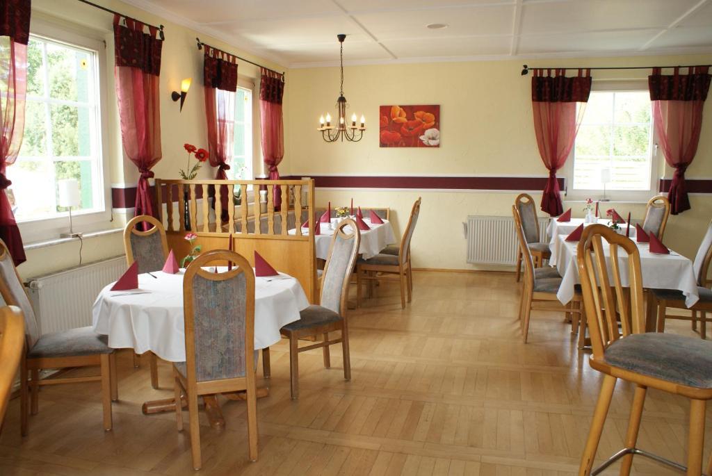 Kastanienhof Hotel Garni Zinnowitz Kültér fotó