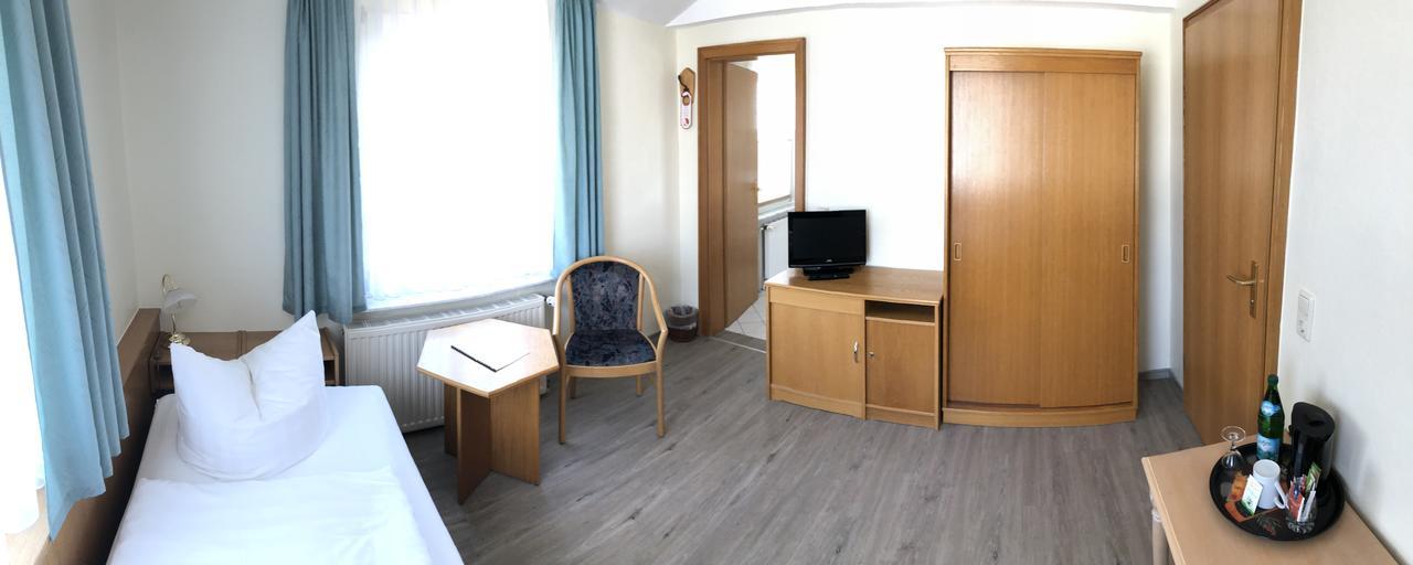 Kastanienhof Hotel Garni Zinnowitz Szoba fotó